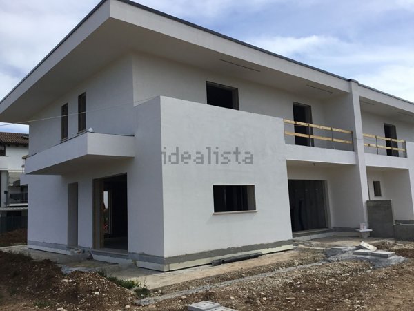 casa indipendente in vendita a Ponzano Veneto