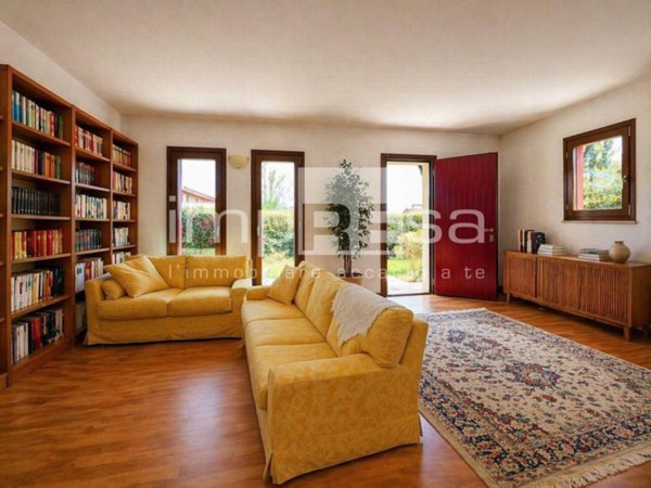 casa indipendente in vendita a Ponzano Veneto in zona Paderno