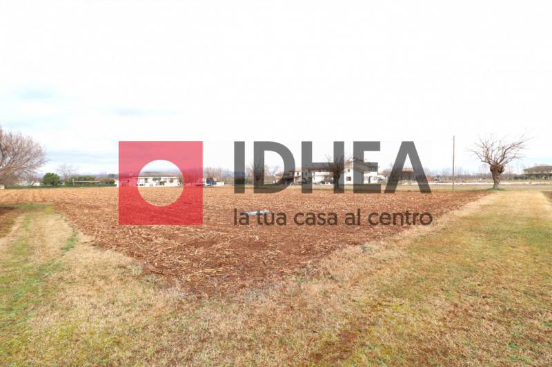 locale di sgombero in vendita a Ponzano Veneto in zona Ponzano Veneto