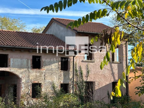 casa indipendente in vendita a Ponzano Veneto