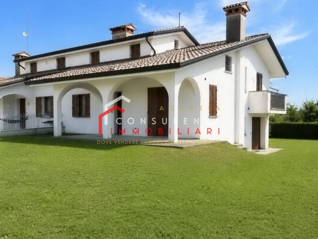 casa indipendente in vendita a Ponzano Veneto