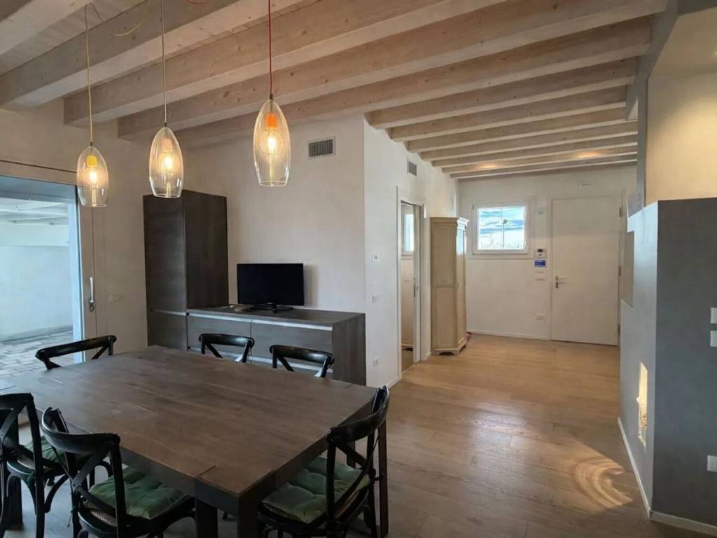 casa indipendente in vendita a Ponzano Veneto in zona Paderno