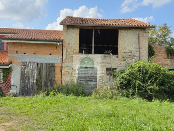 intera palazzina in vendita a Ponzano Veneto