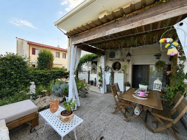 appartamento in vendita a Ponzano Veneto in zona Ponzano Veneto