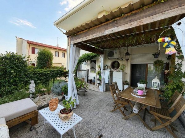 appartamento in vendita a Ponzano Veneto in zona Ponzano Veneto
