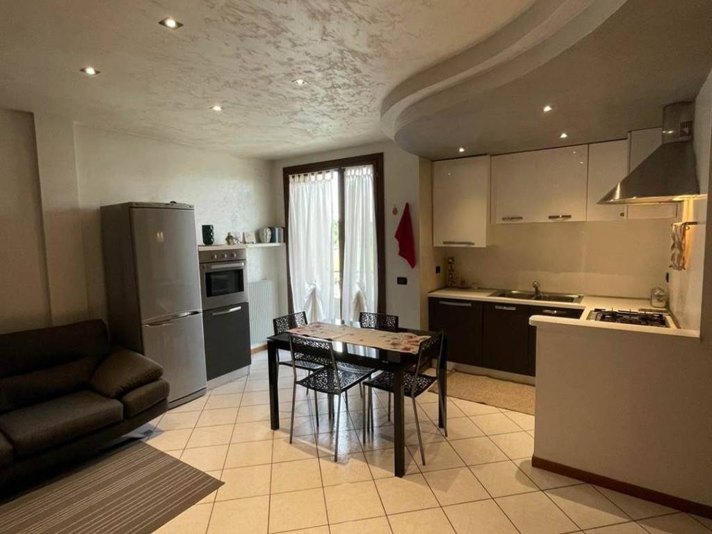 appartamento in vendita a Ponzano Veneto in zona Ponzano Veneto