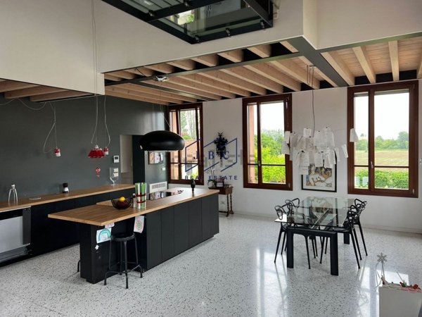 casa indipendente in vendita a Portobuffolè