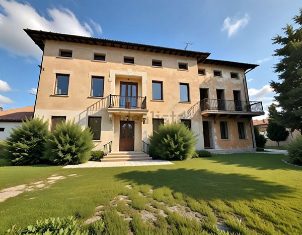 casa indipendente in vendita a Possagno