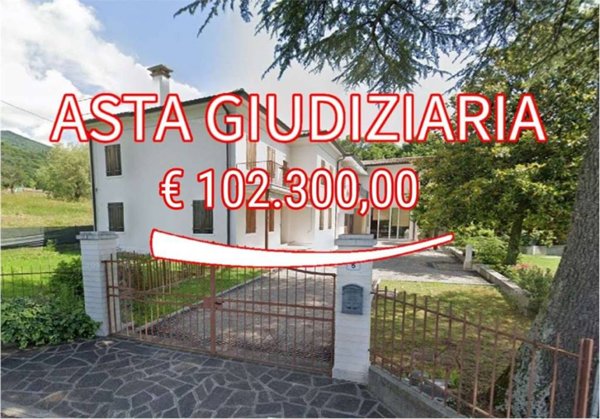 casa indipendente in vendita a Possagno