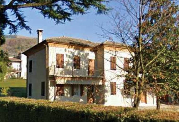 casa indipendente in vendita a Possagno
