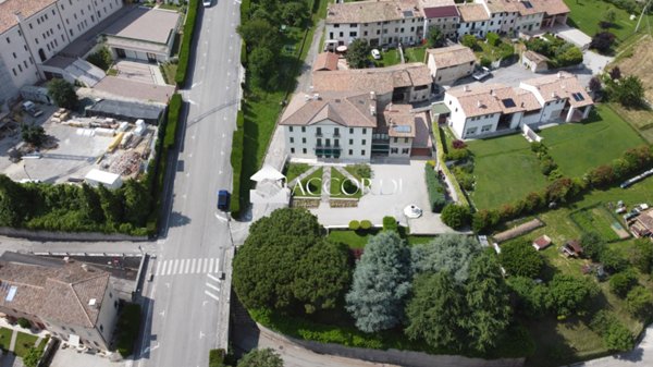 casa indipendente in vendita a Possagno