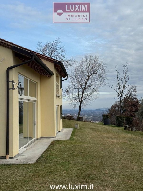 casa indipendente in vendita a Possagno