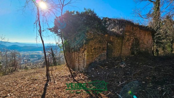 casa indipendente in vendita a Possagno