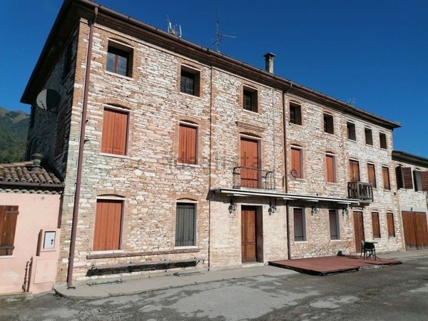 casale in vendita a Possagno