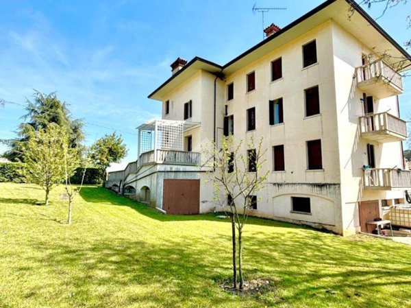 appartamento in vendita a Possagno