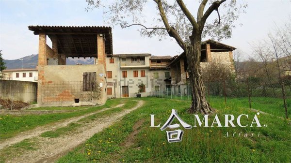 casa indipendente in vendita a Possagno