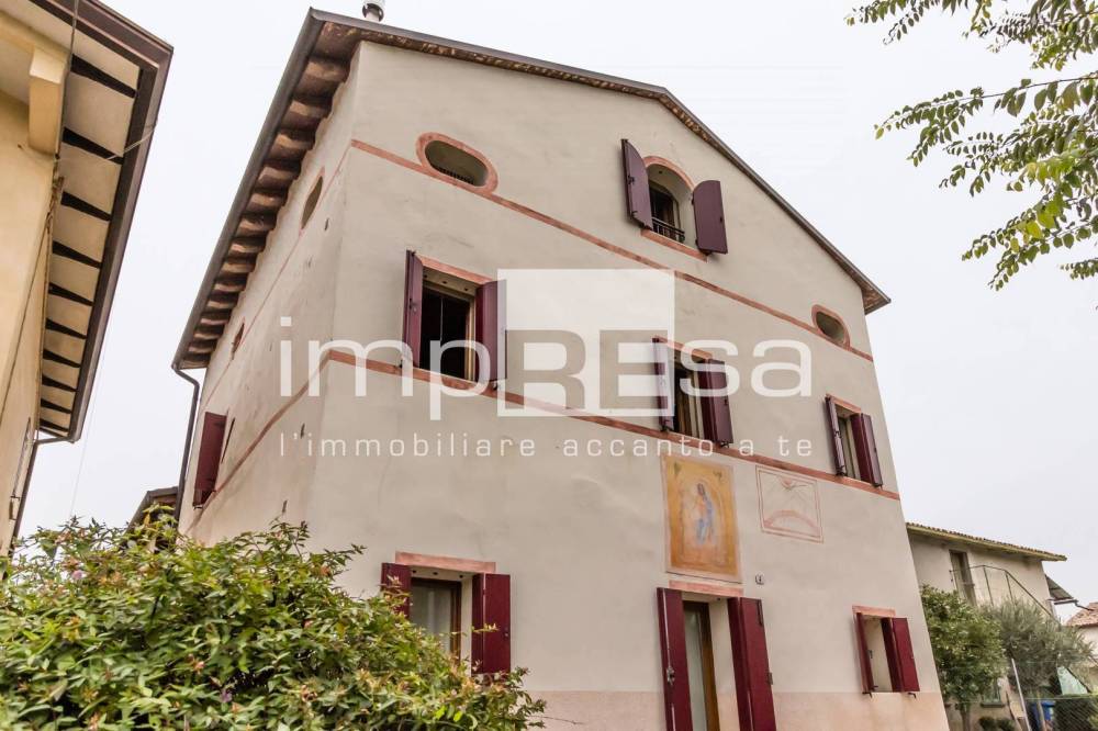 casa indipendente in vendita a Povegliano in zona Camalò