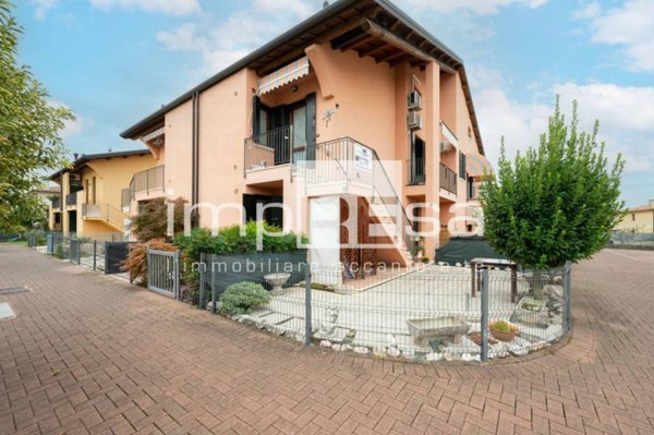 appartamento in vendita a Povegliano in zona Camalò