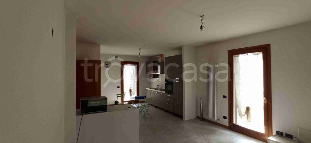 casa indipendente in vendita a Povegliano in zona Camalò
