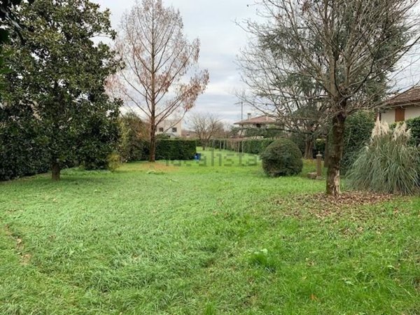 casale in vendita a Povegliano