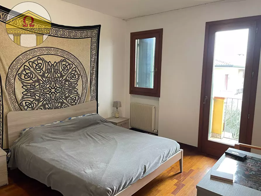 appartamento in vendita a Povegliano in zona Santandrà