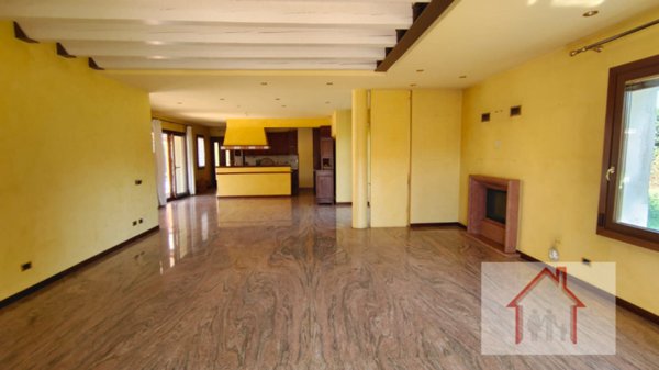 casa indipendente in vendita a Povegliano in zona Camalò