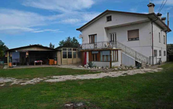 casa indipendente in vendita a Povegliano