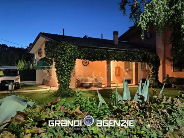 casa indipendente in vendita a Povegliano in zona Camalò