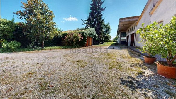 casa indipendente in vendita a Povegliano in zona Santandrà