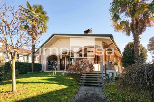 casa indipendente in vendita a Povegliano