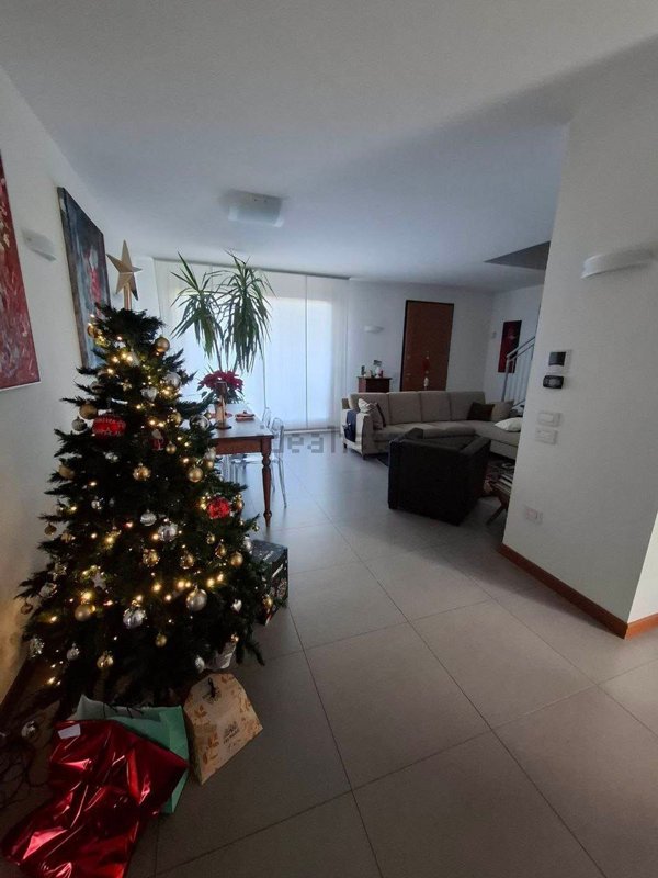 casa indipendente in vendita a Povegliano in zona Camalò