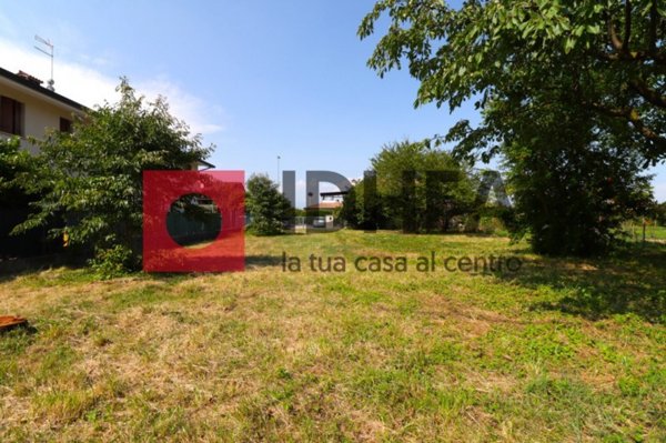 terreno edificabile in vendita a Povegliano