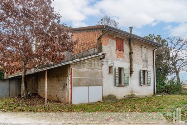 casa indipendente in vendita a Povegliano in zona Camalò