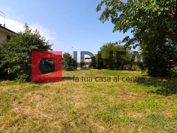 terreno edificabile in vendita a Povegliano