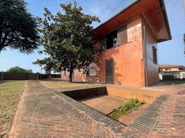 casa indipendente in vendita a Povegliano in zona Camalò