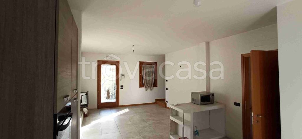 casa indipendente in vendita a Povegliano in zona Camalò