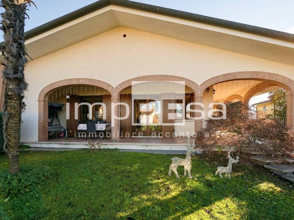 casa indipendente in vendita a Povegliano