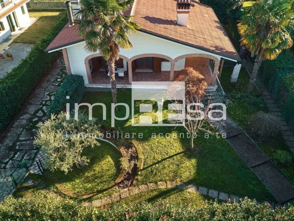 casa indipendente in vendita a Povegliano in zona Camalò