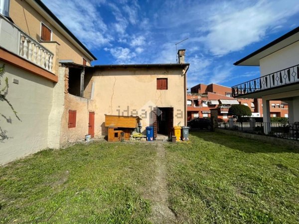 quadrivano in vendita a Povegliano in zona Camalò