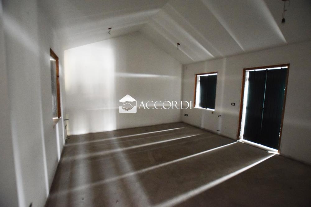 casa indipendente in vendita a Povegliano