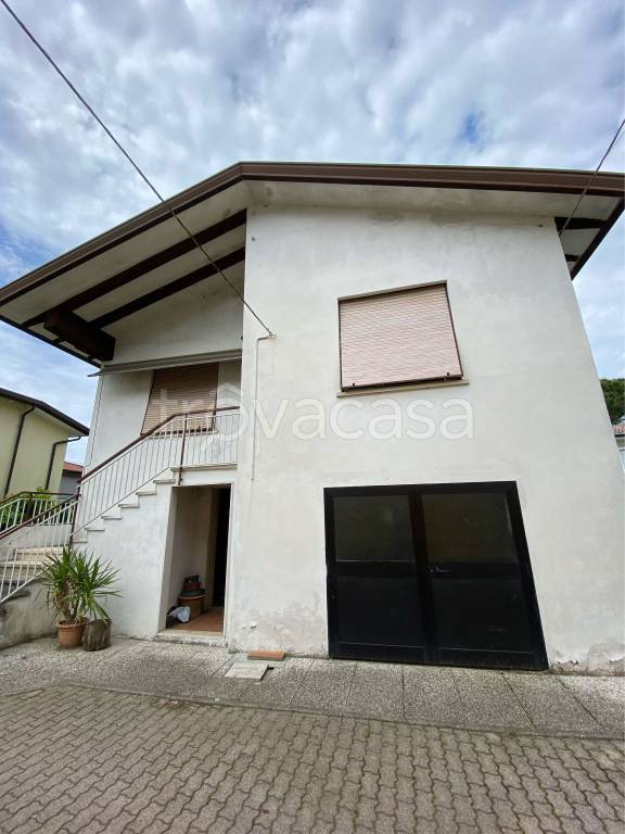 casa indipendente in vendita a Preganziol in zona Frescada