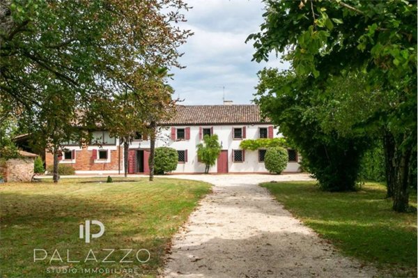 casa indipendente in vendita a Preganziol in zona Sambughè
