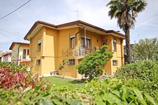 casa indipendente in vendita a Preganziol in zona San Trovaso