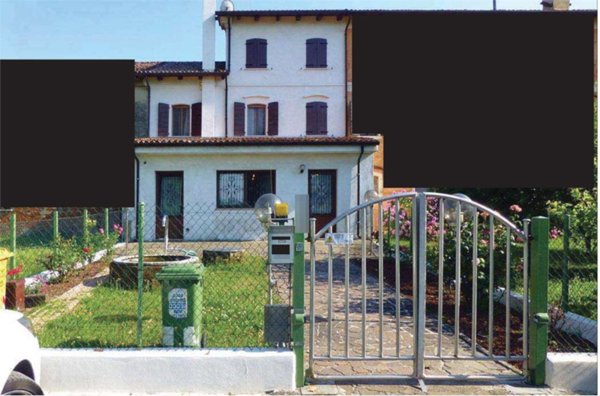 casa indipendente in vendita a Preganziol in zona Sambughè
