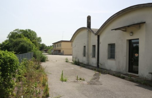capannone in vendita a Preganziol in zona Frescada