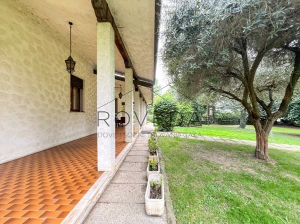 casa indipendente in vendita a Preganziol in zona Sambughè