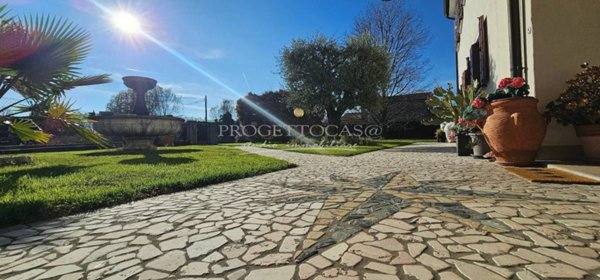 casa indipendente in vendita a Preganziol in zona Sambughè