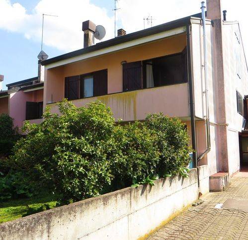 casa indipendente in vendita a Preganziol in zona San Trovaso
