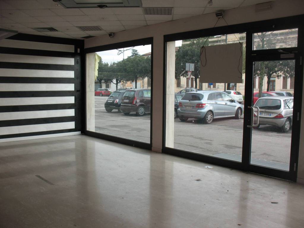 negozio in vendita a Preganziol