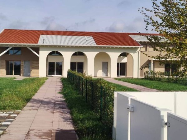 casa indipendente in vendita a Preganziol in zona Frescada